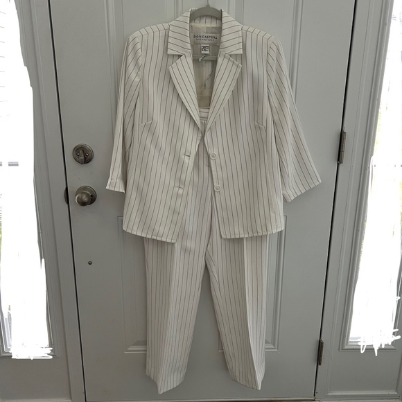 3 pc Suit Set Doncaster Signature Women’s size 14 Blazer Pants Skirt - Picture 2 of 7